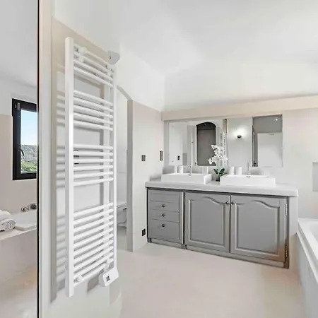 Villa Sublime In Saint-Tropez